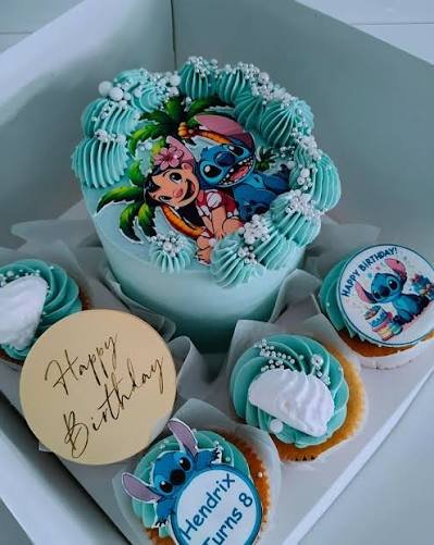Lilo and Stitch Cake